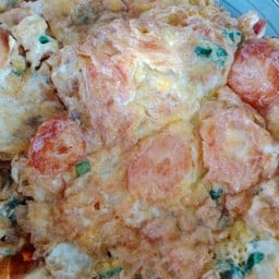 ไข่เจียวไส้กรอกชีสราดข้าว