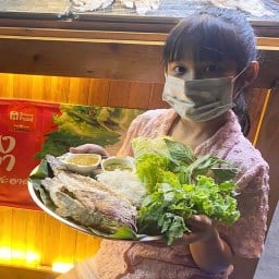 เมี่ยงปลาเผา เจ๊ตุ๋ม(เจ้าเก่า) สาขา 2