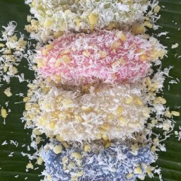 ยายอ้อนขนมโบราณ