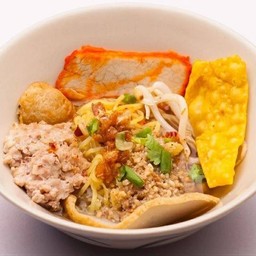 ก๋วยเตี๋ยวต้มยำ เส้นหมี่