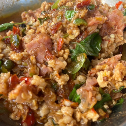 ผัดกะเพราแหนม+หมูสับราดข้าว
