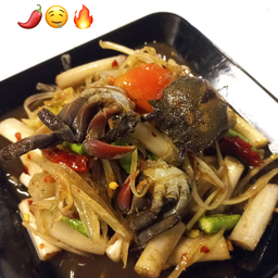 ครัวบ้านแม่ปลาเผา กระเพราจับกัง