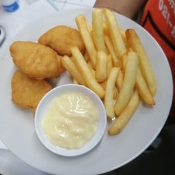 สเต็กนายแว่น ปากเกร็ด ปากเกร็ด ติวานนท์