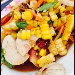 ตำข้าวโพดหมูยอ