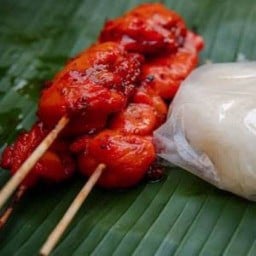 ไก่ย่างแดงโบราณ อั้งยี่ @Lotus’s go fresh(กลางซอย)