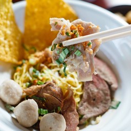 ก่๋วยเตี๋ยวแห้ง