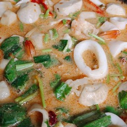 ต้มยำรวมมิตรน้ำข้น