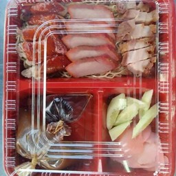 ข้าวหน้าเป็ด+หมูแดง+หมูกรอบ