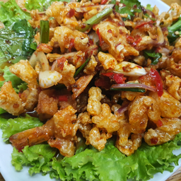 ยำสามกรอบ