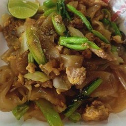 ผัดชี้อิ้ว