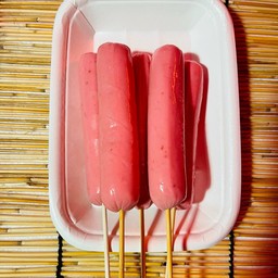 ไส้กรอกชมพู (  12 บาท)