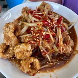 ตำแคปหมู
