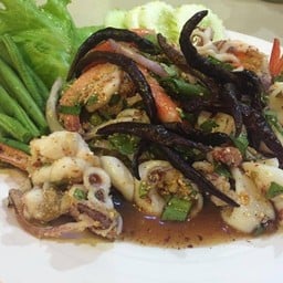 ลาบทะเล