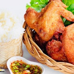 ปีกไก่ทอด ปีกละ
