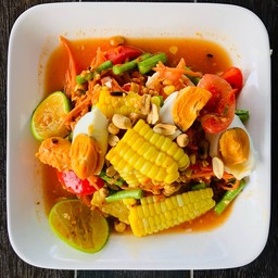 ตำข้าวโพด+ไข่เค็ม