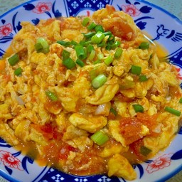 มะเขือเทศผัดไข่ 西红柿炒鸡蛋