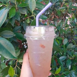 น้ำบ๊วย