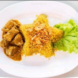 ข้าวราดแกงแพะ