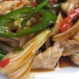 ข้าวราดผัดพริกสด
