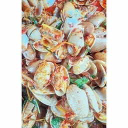 ผัดหอยลายน้ำพริกเผา