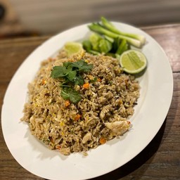 ข้าวผัด จานใหญ่