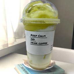 อโวคาโด้นมสดปั่น (สด)