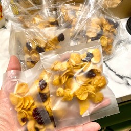 มินิคอนเฟลค สูตรไร้น้ำตาล(น้ำผึ้ง100%) ไซส์พอดีทาน1มื้อ 25กรัม