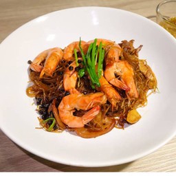 กุ้งอบวุ้นเส้น