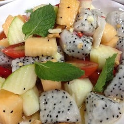 ยำผลไม้