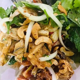 ยำสามกรอบ