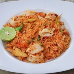 ข้าวผัดต้มยำ.