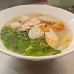 เส้นใหญ่ น้ำ พิเศษ