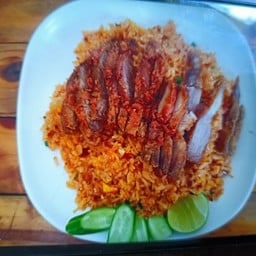 ข้าวผัด ต้มยำกับน้ำจิ้มซีฟู้ดแซ่บๆๆ