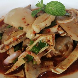 น้ำตกเครื่องในหมู