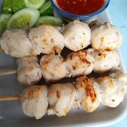 ลูกชิ้นเอ็นหมู