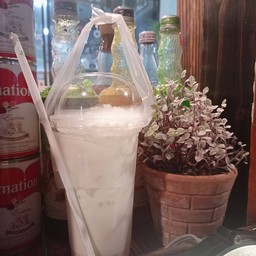 นมสด-น้ำผึ้ง แก้ว22oz.แยกน้ำแข็ง