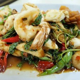 ผัดขี้เมาทะเล (กับข้าว)