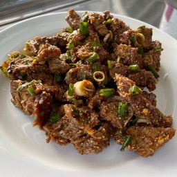 ก้อยเสือ