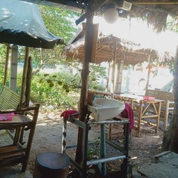 ลาบอุบล