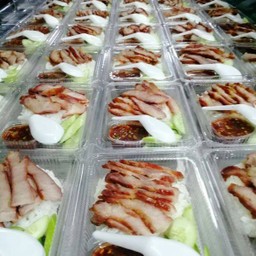ข้าวหมูย่าง ธรรมดา