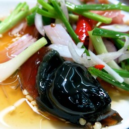 ยำไข่เยี่ยวม้า