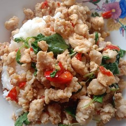 หมูสดผัดขี้เมาสมุนไพรแก้หวัดได้เด็ดสุดๆ
