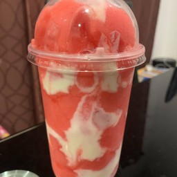 สตอเบอรี่โยเกิร์ต