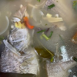 ยาหยีครัวไม้หวาน ข้าวแกงนคร