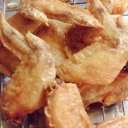 ปีกไก่ทอด ( 2 ปีก )