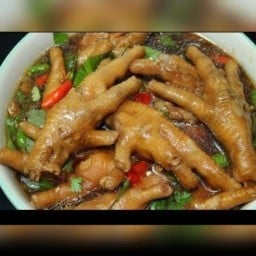 ซ้อบี ซุปเปอร์ตีนไก่