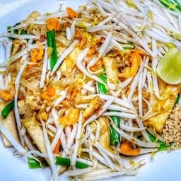 ร้านผัดพริกแกง✨ ผัดพริกแกง