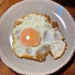 ไข่ดาว (  ไข่ไก่ )