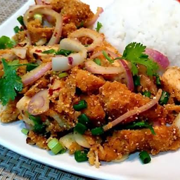 ข้าวยำไก่แซ่บ