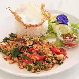 ข้าวกะเพราไก่